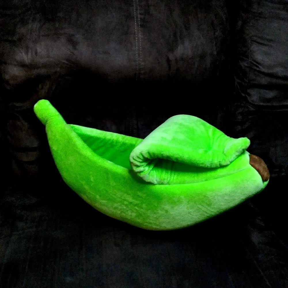 Cute Neon Green Banana Bed, Small Animal Cat Dog Rabbit Fuzzy Soft Portable NWOT
